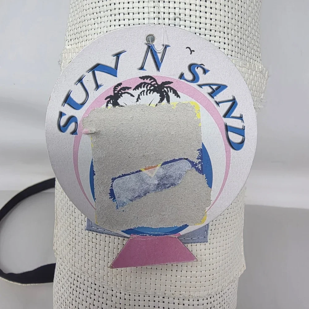 Sun N Sand Beach Mat Unisex Tan Woven Straw Roll Up Carrying Strap NEW